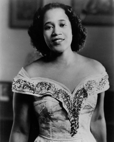 Camilla Williams (1919-10-18 – 2012-01-29). Operatic sopranos