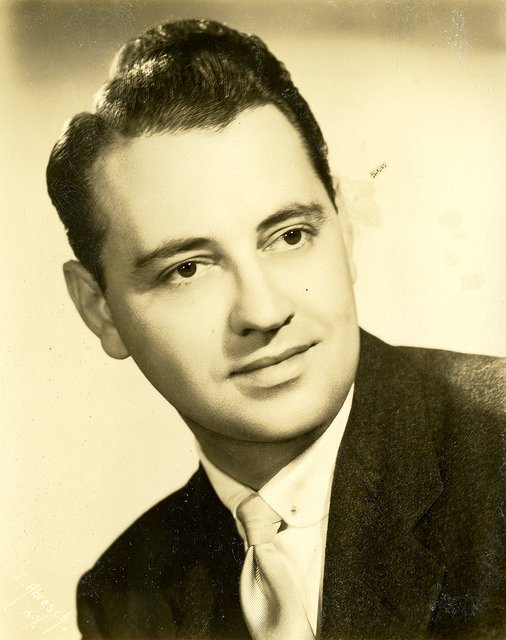 Arthur Cosenza (1924-10-16 – 2005-12-27). Operatic baritones