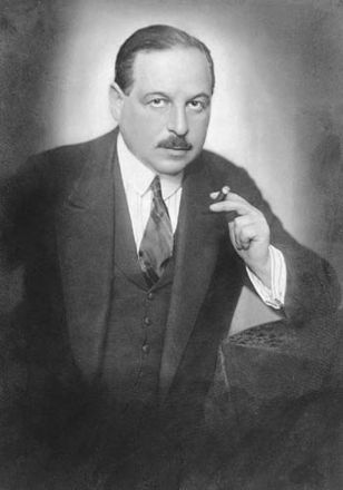 Hubert Marischka (1882-08-27 – 1959-12-04). Operatic tenors