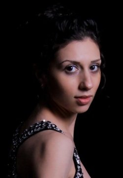 Tereza Gevorgyan (2012-10-20 – 2012-text-20). Operatic sopranos