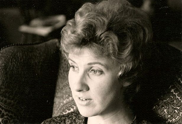 Maureen Lehane (1932-09-18 – 2010-12-27). Operatic mezzo-sopranos