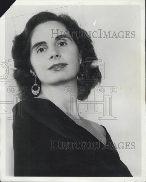 Eunice Alberts (1950-04-30 – 1951-NYT3_5-03). Operatic contraltos