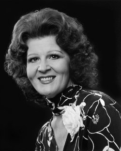 Heather Begg (1932-12-01 – 2009-05-12). Operatic mezzo-sopranos