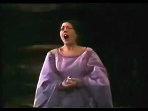 Janet Coster . Operatic mezzo-sopranos
