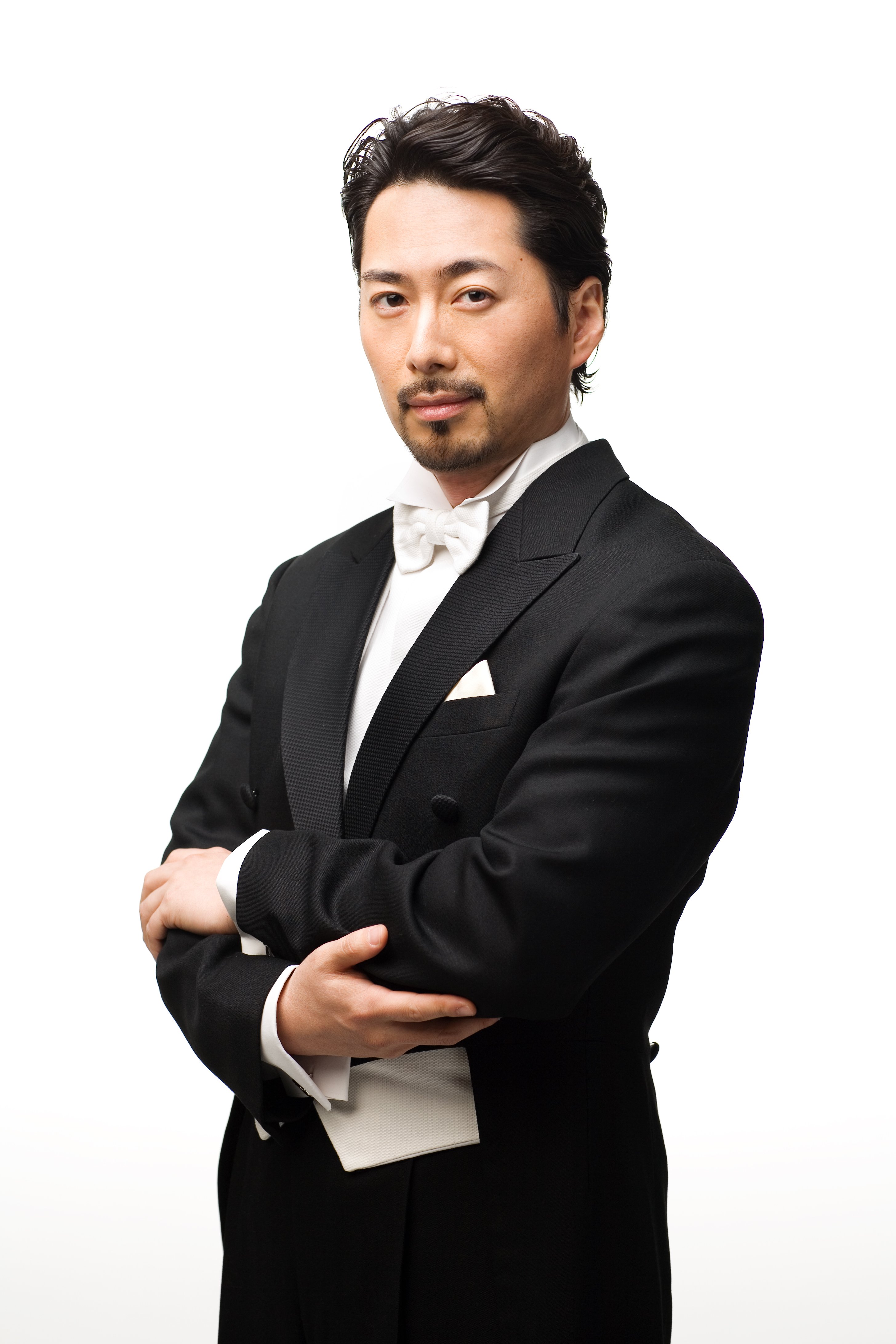 Kyu Won Han (2012-11- – 1972-language-36). Operatic baritones