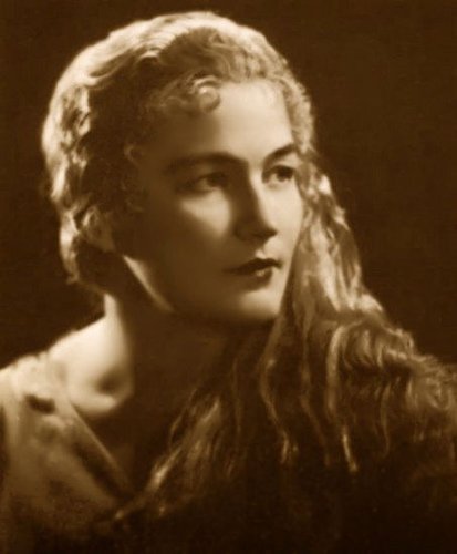 Viorica Ursuleac (1894-03-26 – 1985-10-22). Operatic sopranos