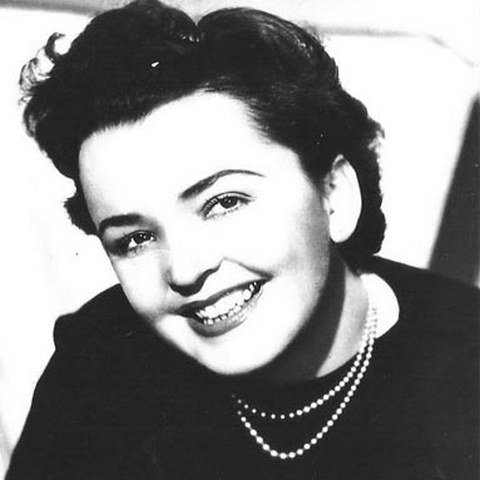 Carla Martinis (1922-01-19 – 2010-08-09). Operatic sopranos