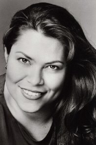 Katia Escalera . Operatic sopranos