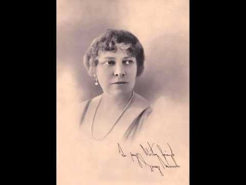 Lucy Isabelle Marsh (1878-04-10 – 1956-01-20). Operatic sopranos