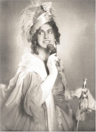 Felicie Huni-Mihacsek (1891-04-03 – 1976-03-26). Operatic sopranos