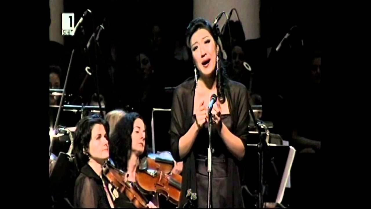 Vittoria Yeo (2015-08-20 – 1980-language-01). Operatic sopranos